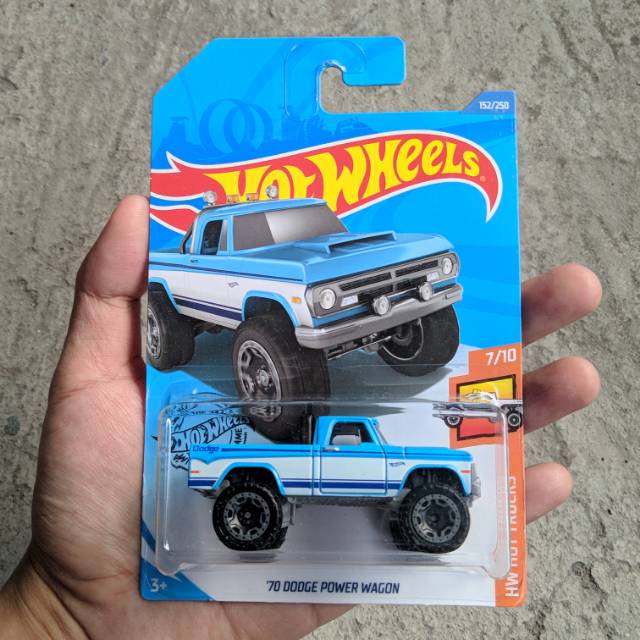 Hot Wheels 70 Dodge Power Wagon