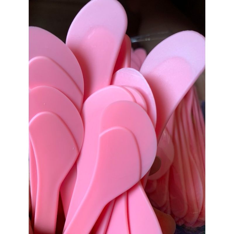 Spatula Masker