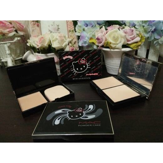HELLO KITTY 3in1 powder fondation
