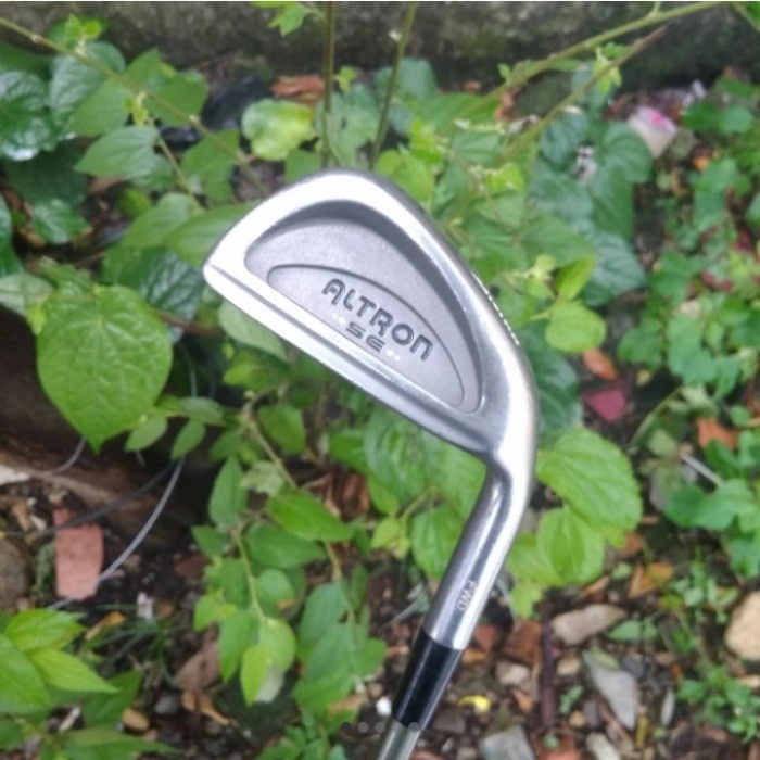 Mizuno altron no.4