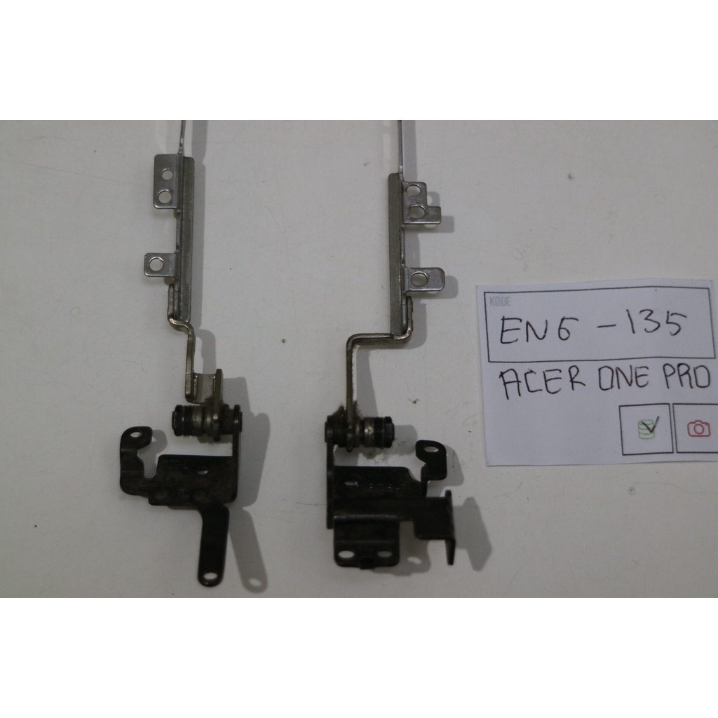 Engsel ACER ONE PRO ENG-135