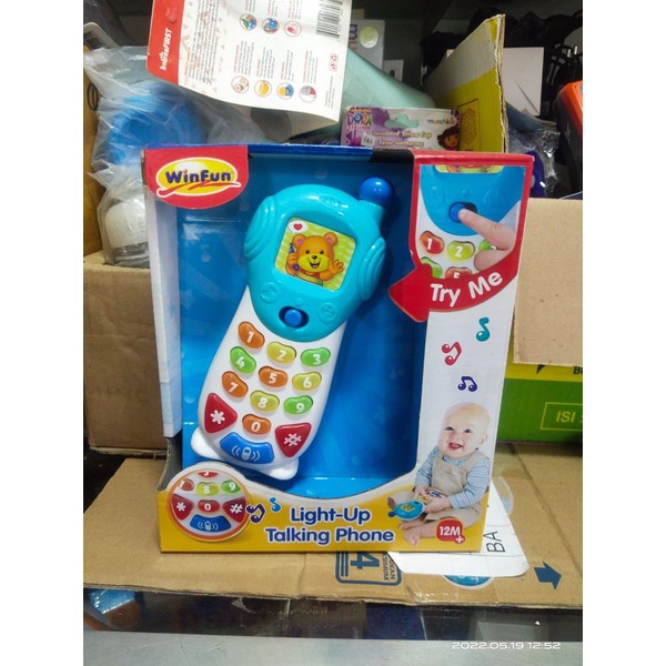WINFUN LIGHT UP TALKING PHONE GOOD QUALITY