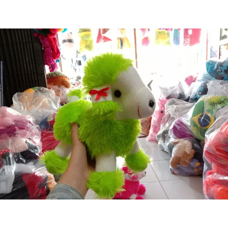 BONEKA KAMBING RESY 35cm (L)