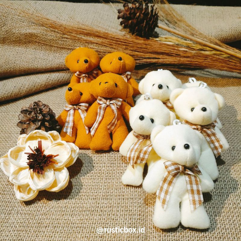 boneka mini aneka warna