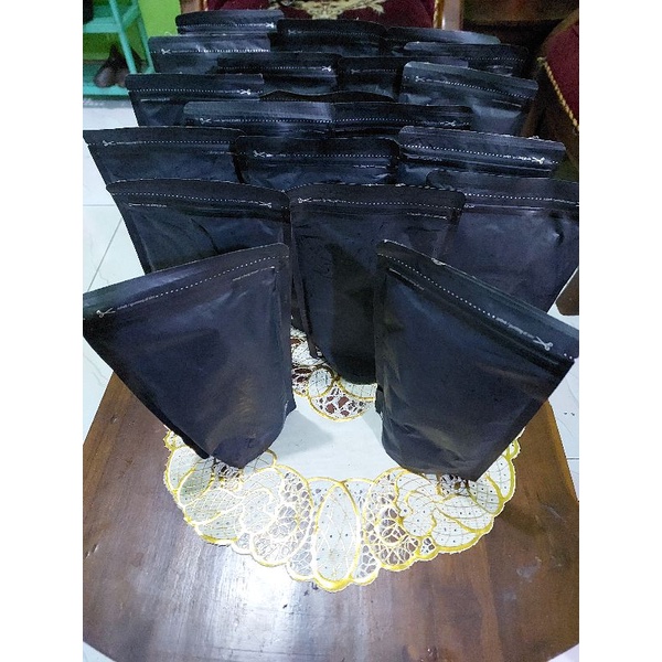 ROBUSTA COFFE TEMANGGUNG