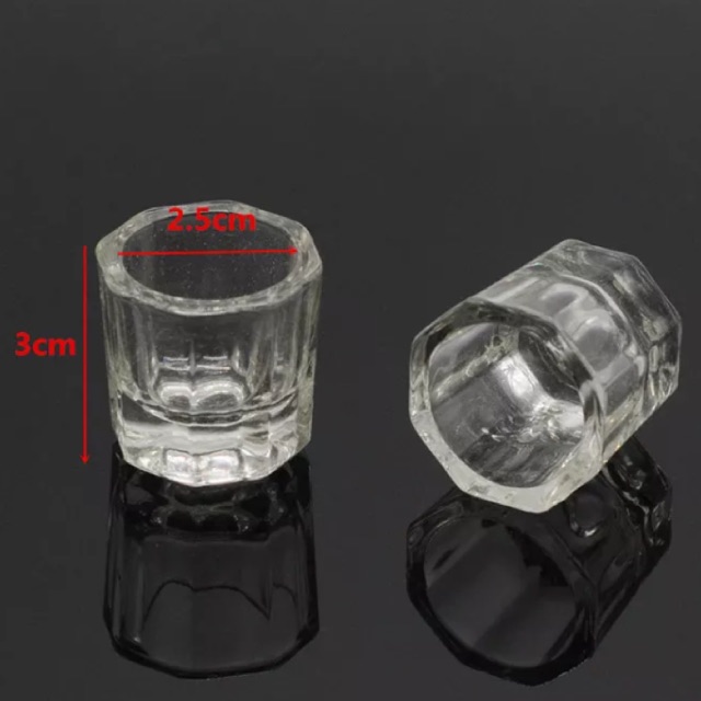 Dappen glass