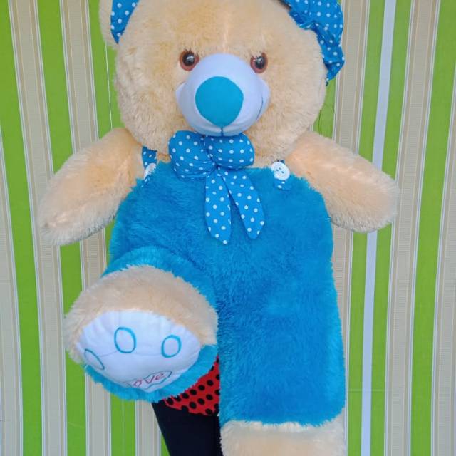 Boneka beruang