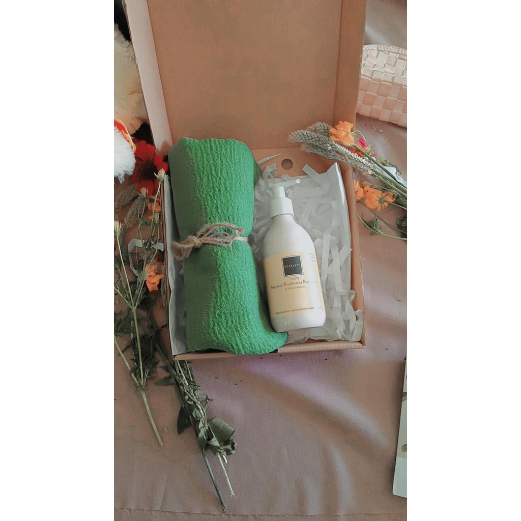 GIFT box lotion scarlett