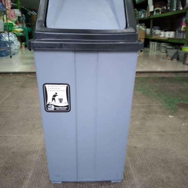 Tempat Sampah 42 lt