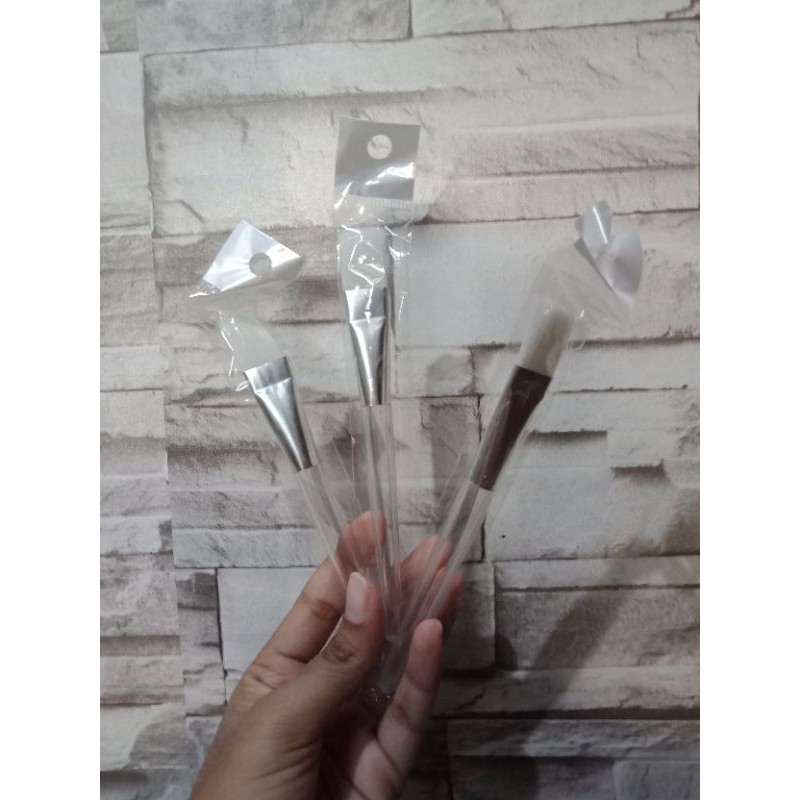Kuas Masker