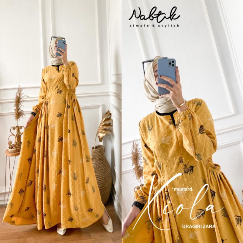Xiola dress