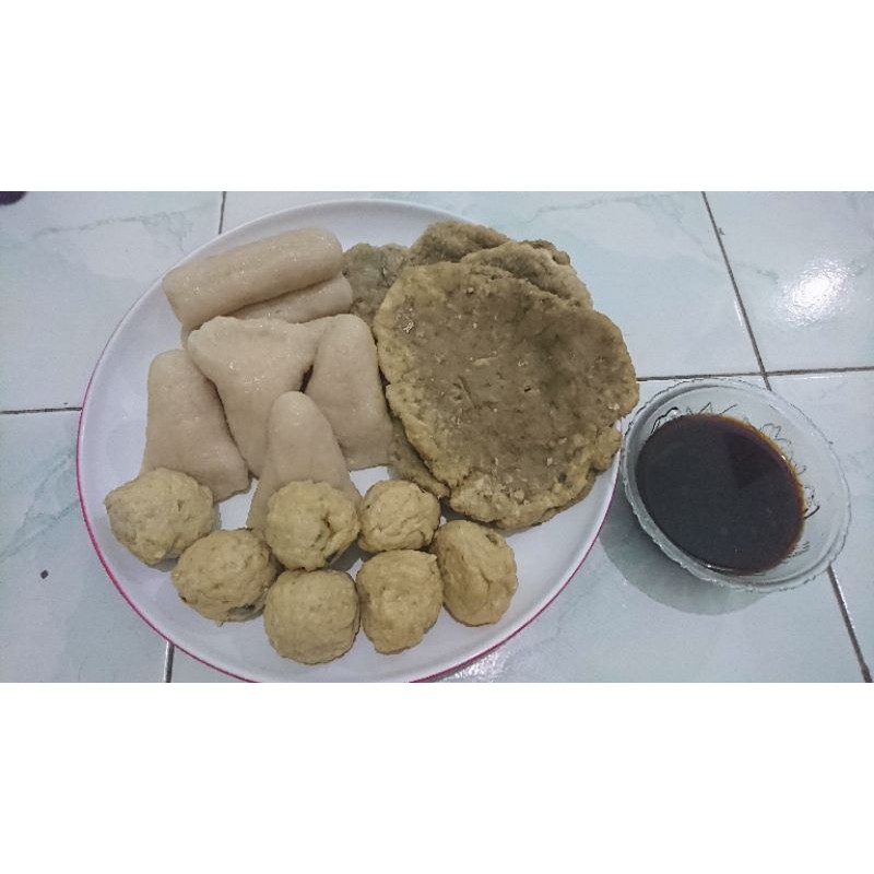 Pempek ikan mix