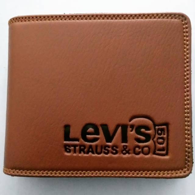 Dompet lipat karlit