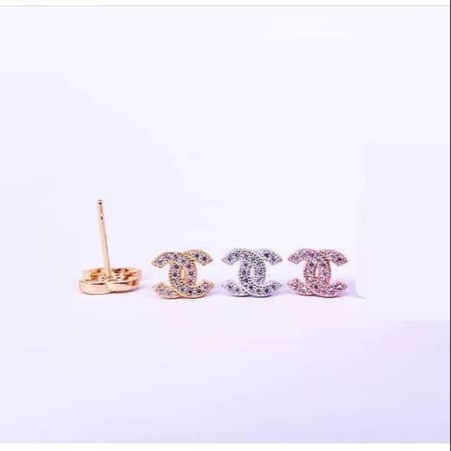 Anting Replica Berlian