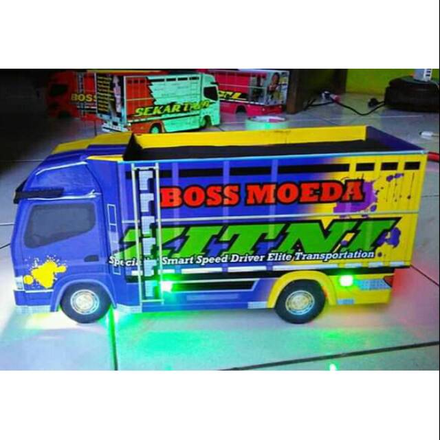 Miniatur truk custom full LED