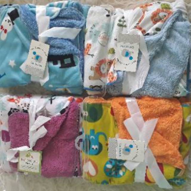 Selimut bayi double face