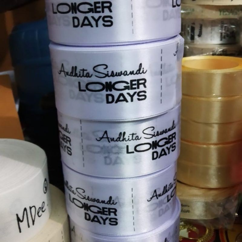 label pita satin 4cm