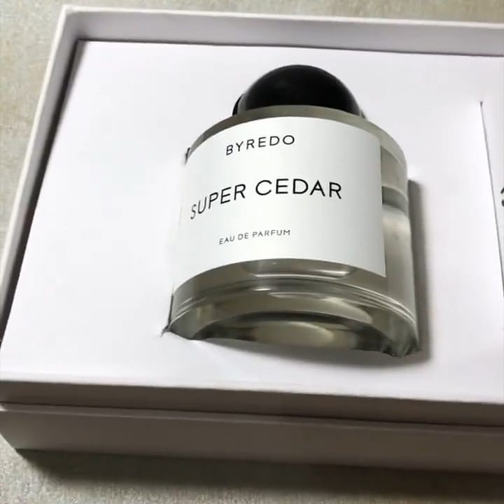 Super Cedar Eau de Parfum BYREDO