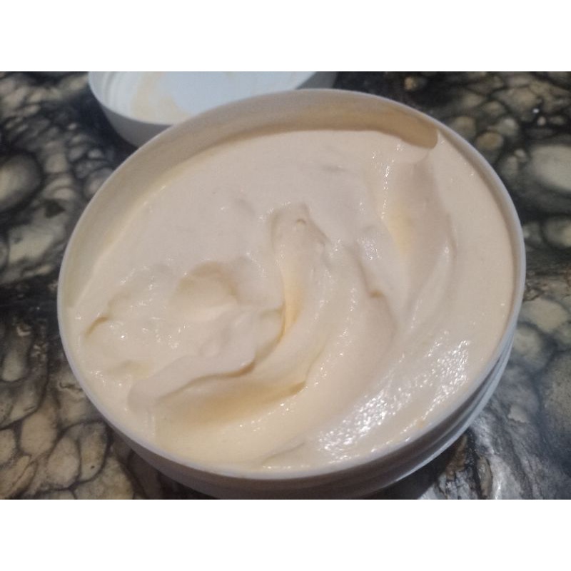 body lotion amira