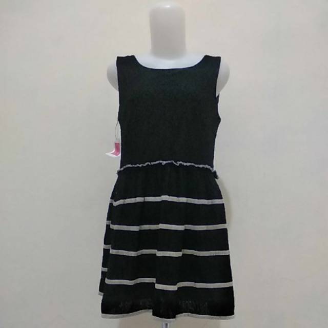PL Dress Hitam
