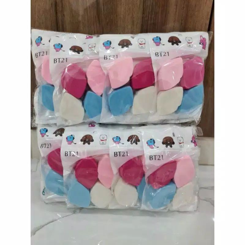 Sponge Bedak BT21 / Sponge MakeUp