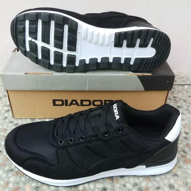 Diadora Tipe Frederic 100% Original
