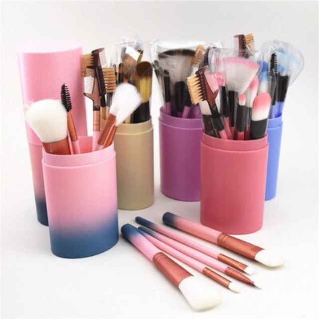 Alat make up