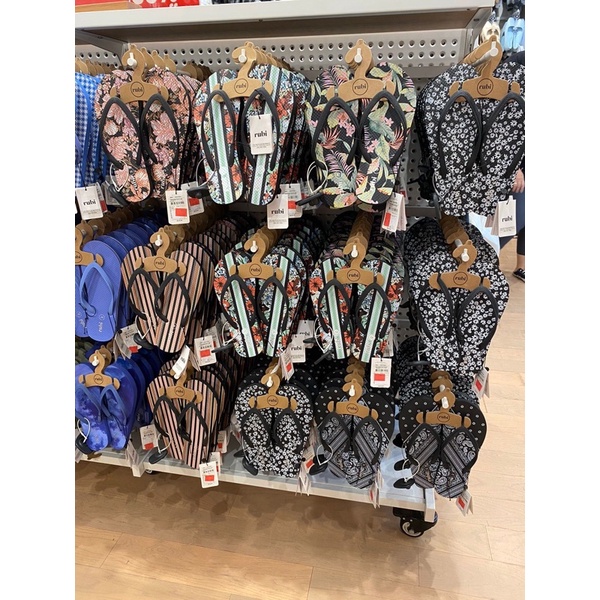 sandal jepit