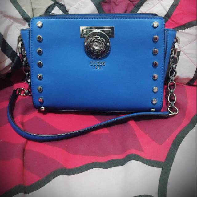 Preloved guess
