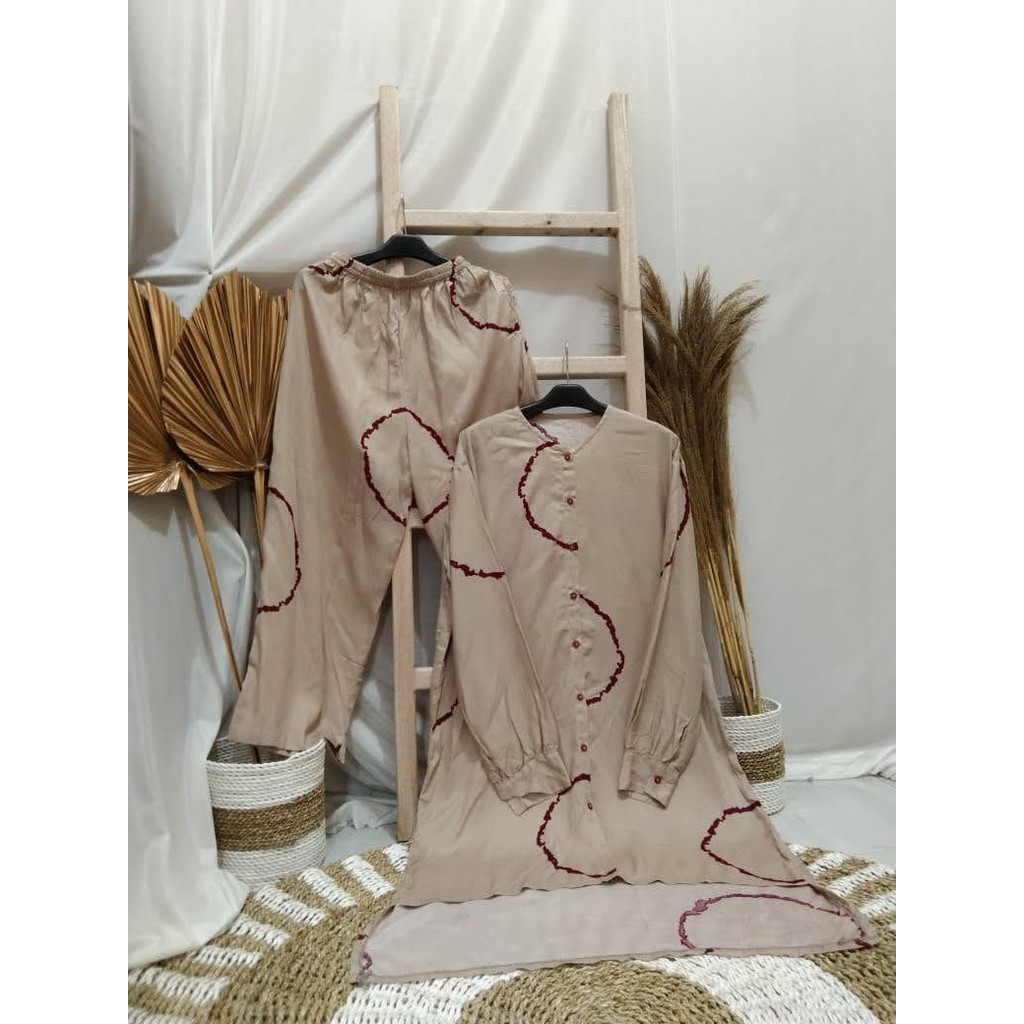TUNIK