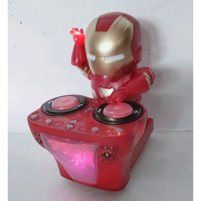 mainan ironman dj led 3D dynamic snow dance