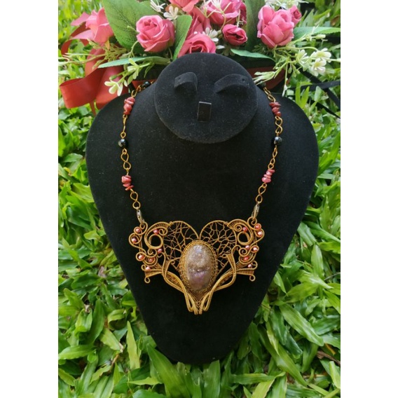 Kalung druzy