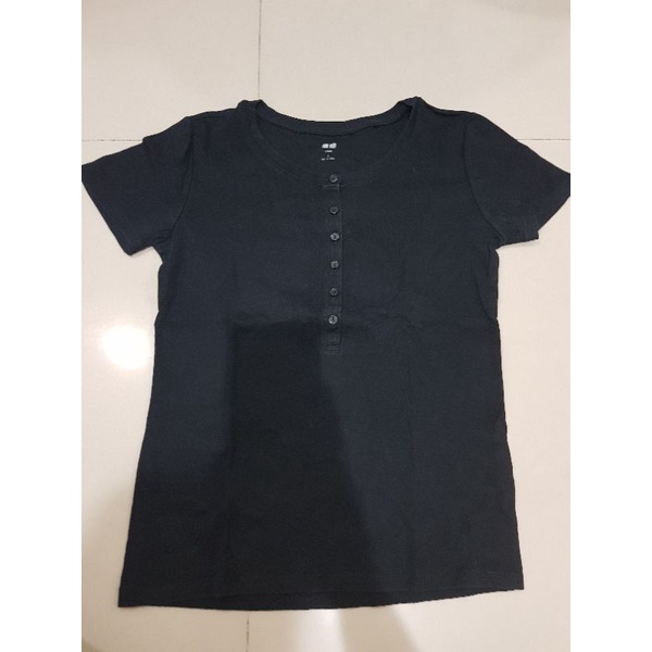PRELOVED KAOS UNIQLO SUPIMA