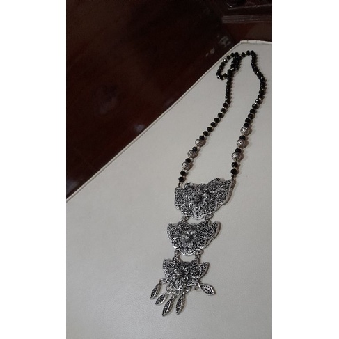 kalung panjang