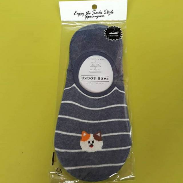 Kaos kaki korea