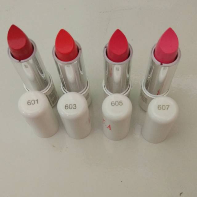 Lipstik Red-A
