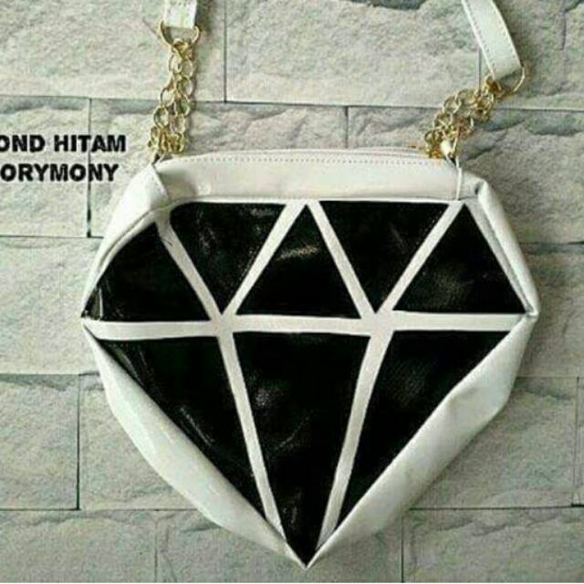 Diamond white black