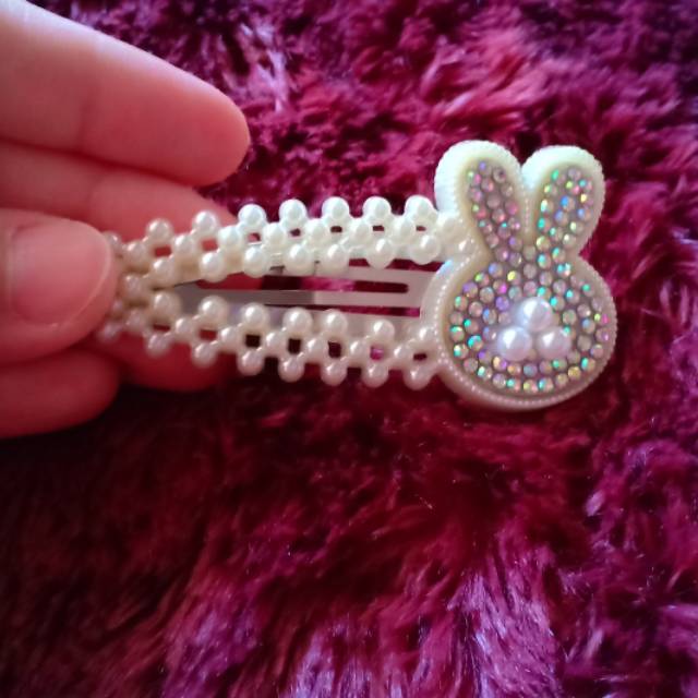 Rabbit Hairpin