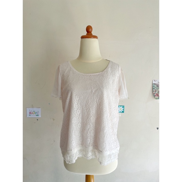 White top brukat lengan pendek