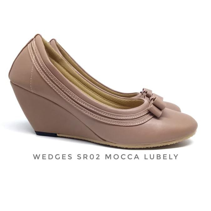 WEDGES WANITA SR02 BERFAEDAH