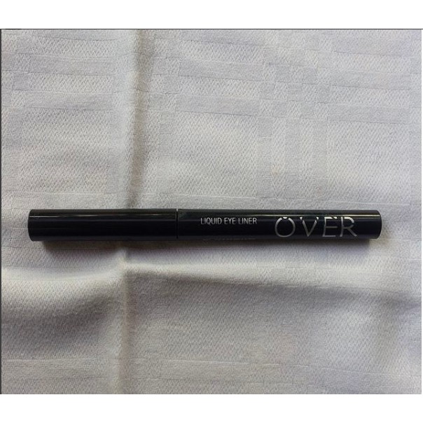 Make Over Liquid Liner