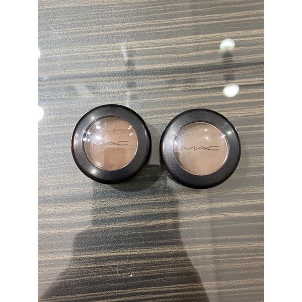 MAC eyeshadow espresso 85%