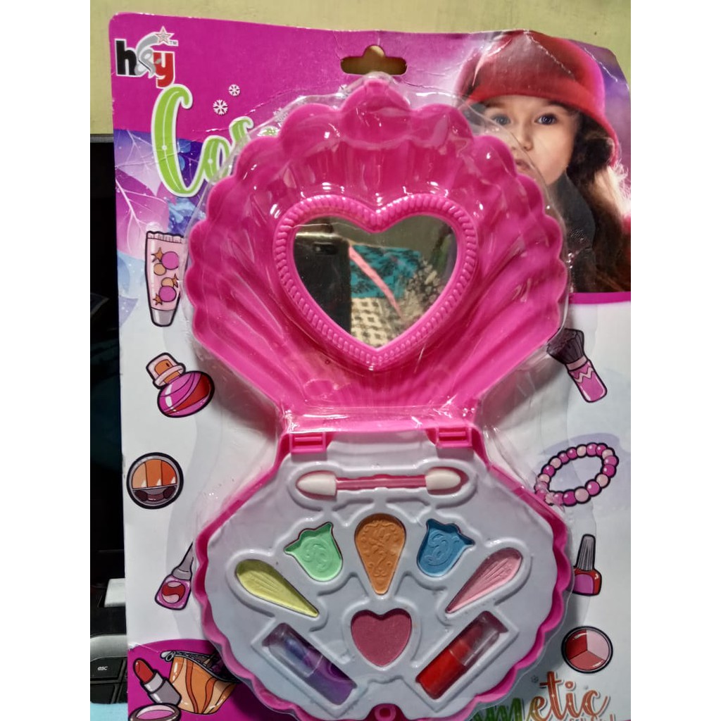 mainan make up kerang