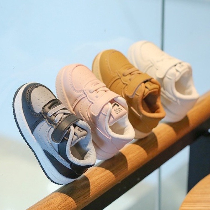 sepatu anak import