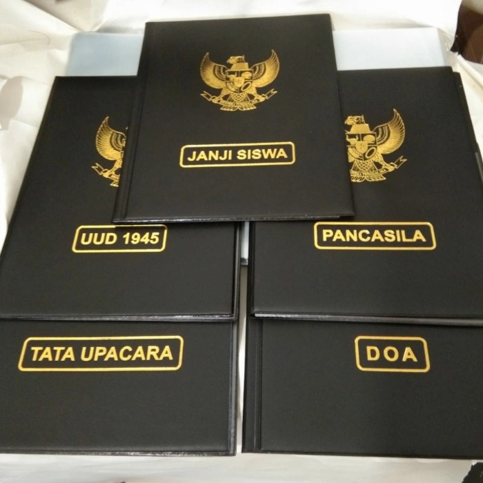 Helnan_Store Map Upacara Bendera, Satu Set