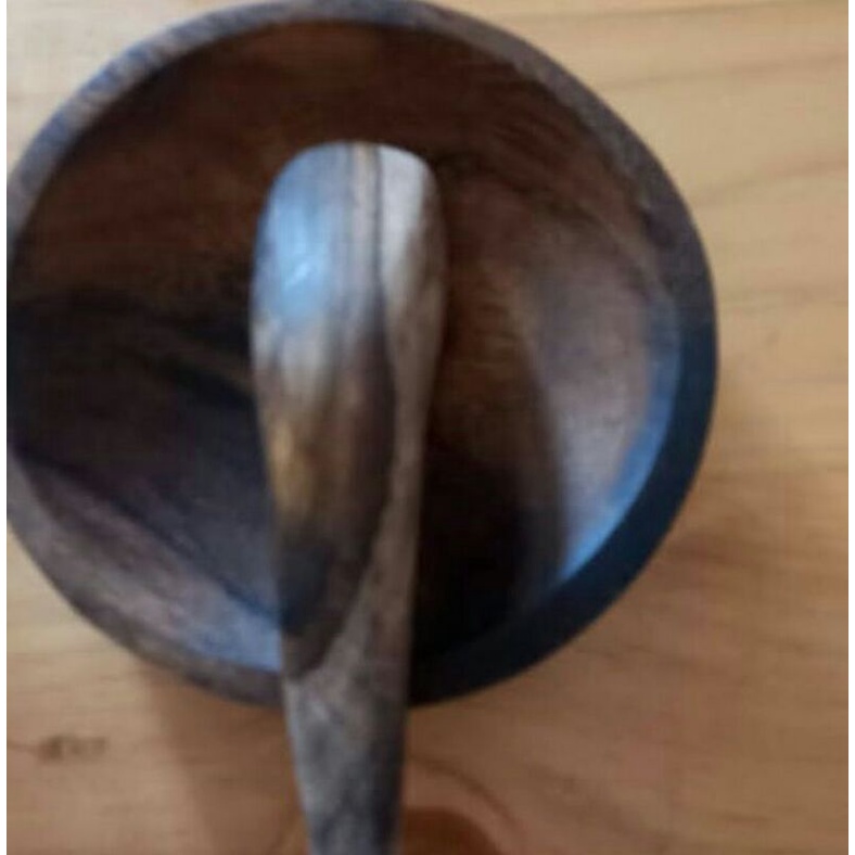 cobek kayu + ulekan