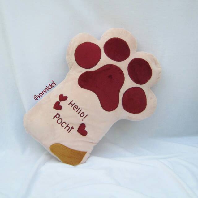 Bantal Paw