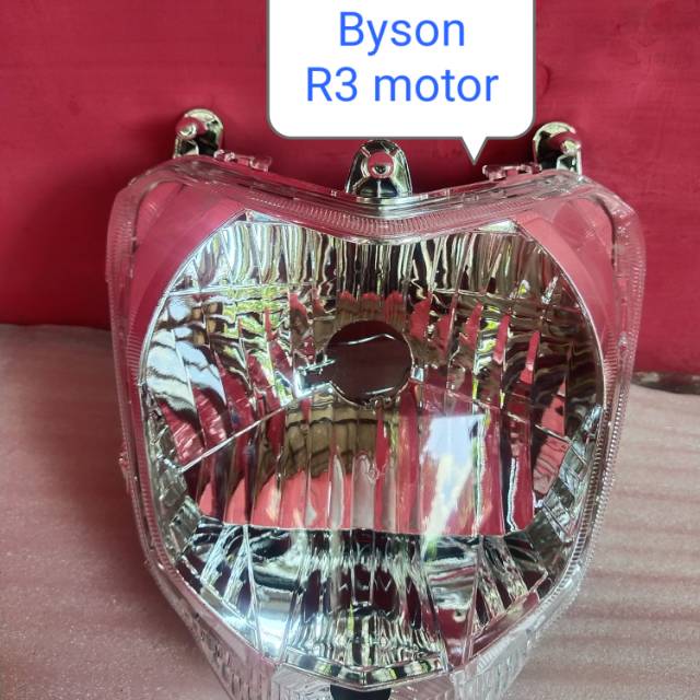 Lampu depan byson