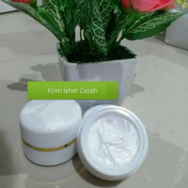 Cream leher