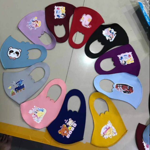Scuba anak karakter